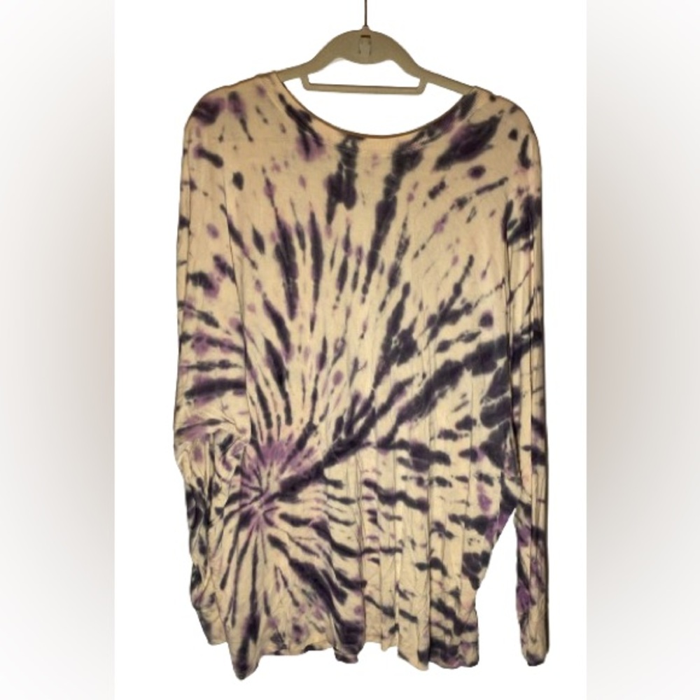 Torrid Tie Dye Tee Relaxed Fit Super Soft Crew Neck Dolman Plus Size 1x 14-16